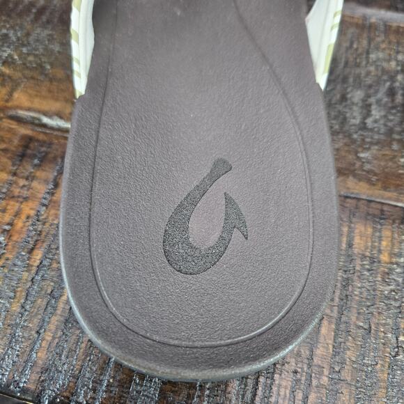 NEW Olukai Ho'Opio Womens Size 6 Sandals Flip Flop Thong Flats Striped White - Picture 11 of 11